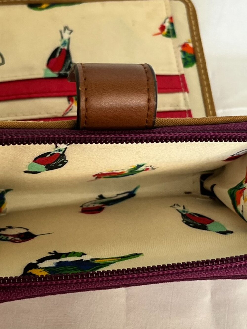 VERA BRADLEY RFID Pocket Wallet - Hot Lava Tody Birds Red Brown Purple coin - Picture 5 of 6